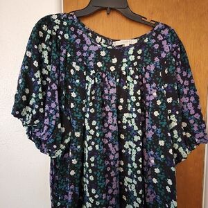 LOFT Women's Floral Top - Black and Purple